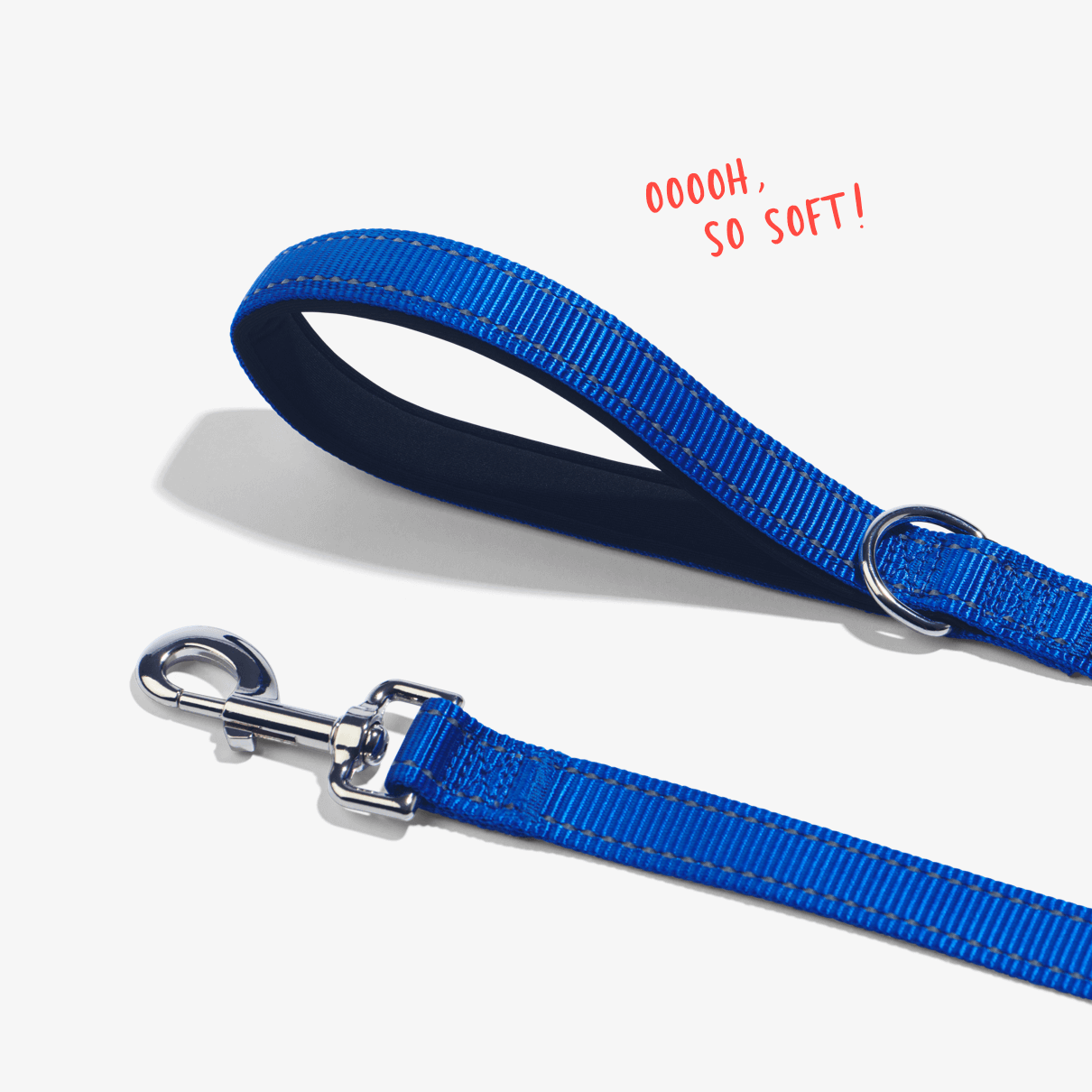 Navy total control dog leash showing padded handle for comfort